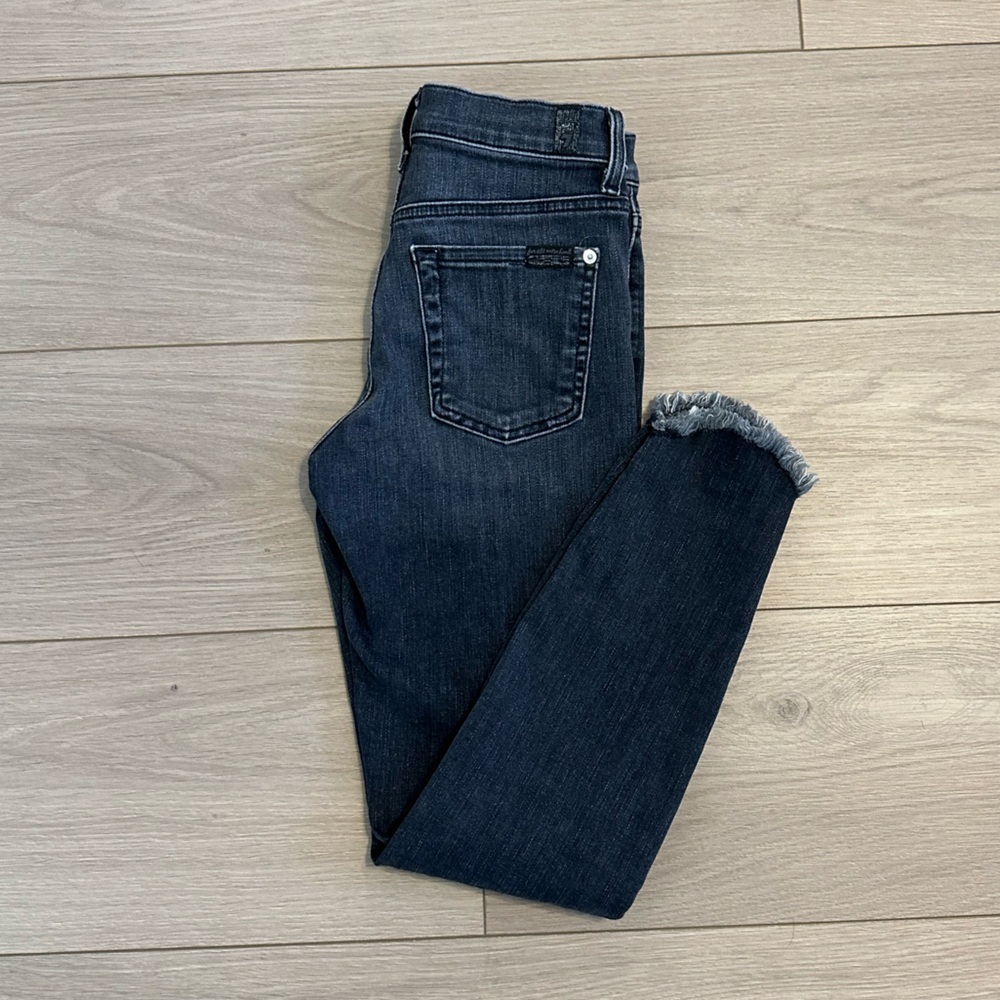7 For All Mankind Faded Black Ankle Gwenevere Jeans